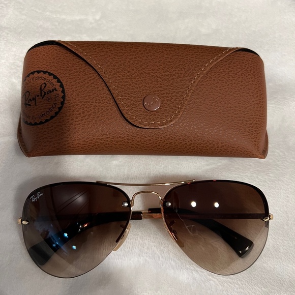 Ray-Ban Accessories - Ray-Ban Aviator Sunglasses